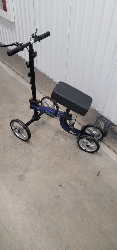 Elenker Steerable Knee Scooter