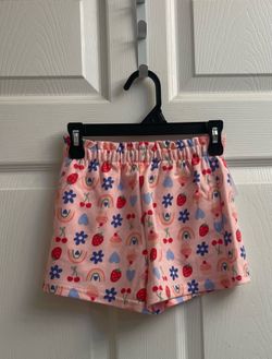 Brand new Girls paper bag shorts sizes 4T & 5T $5.00 each