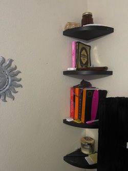 corner shelves