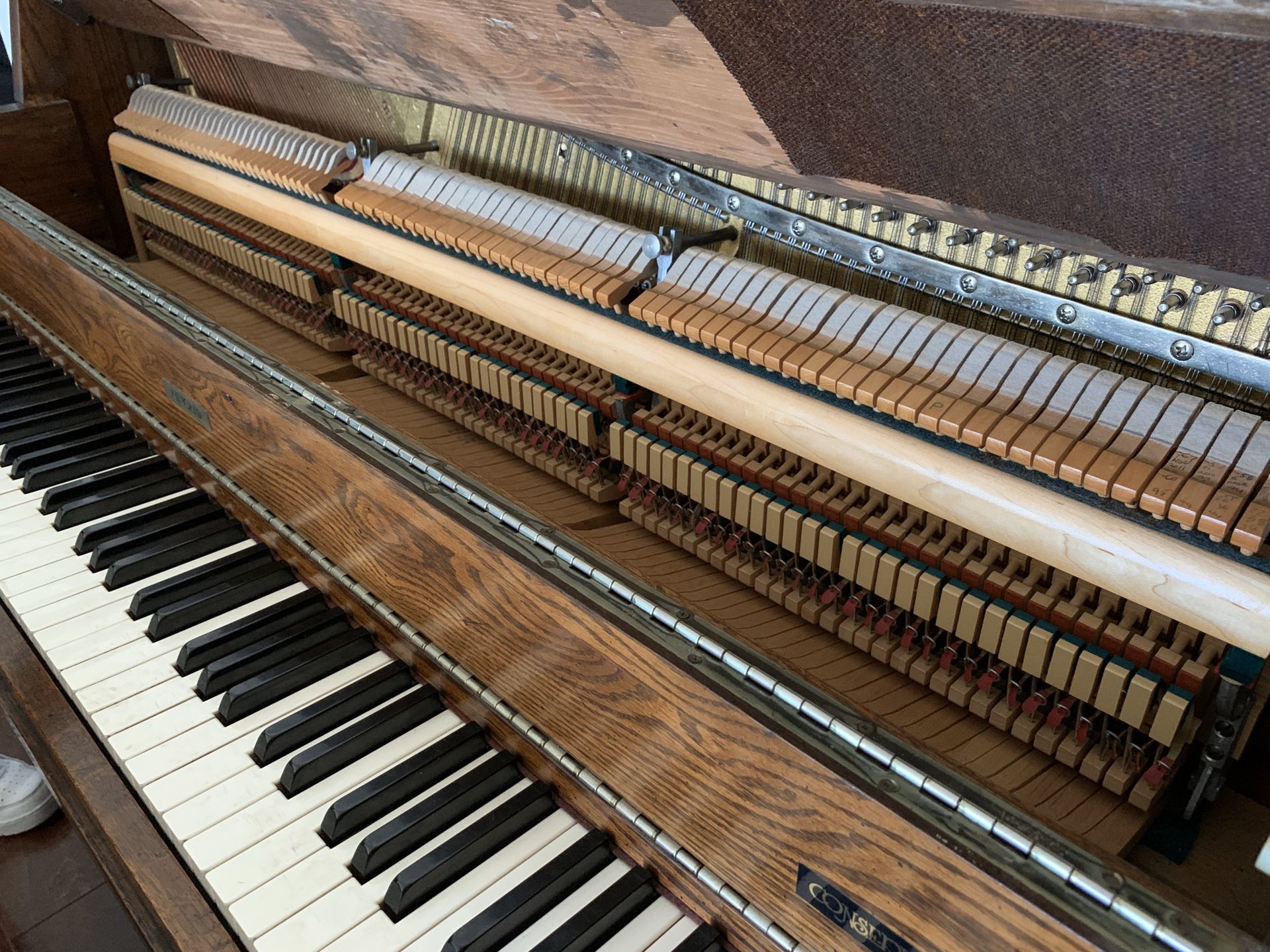Kincaid upright piano deals