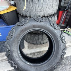 Nitto Mud Grappler tires