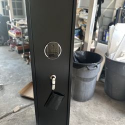 Large Capacity Quick Access Fingerprint Gun Safe,4-5 Gun