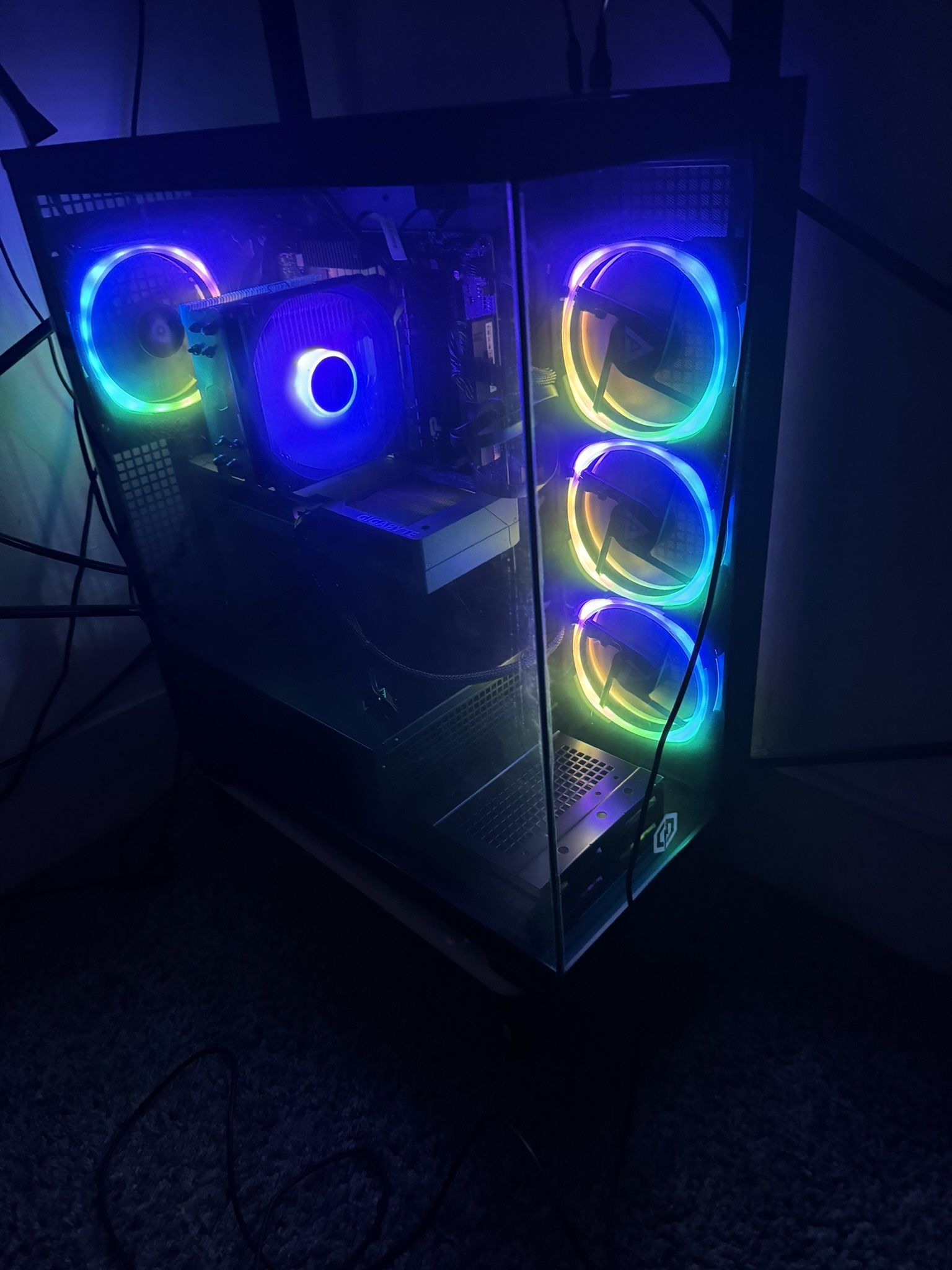 Cyberpowerpc (keyboard + Mouse) & Monitor $1000