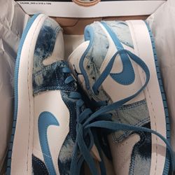 Air Jordan 1 Low