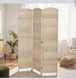 70.9 in. Washed Oak Folding Privacy Screen, Hand-Woven Wall Partition 3-Panel Room Divider for Home Office, Bedroom.  Retail price $89 our price $45  