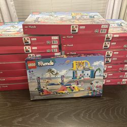 LEGO Friends Skate Park Set 41751