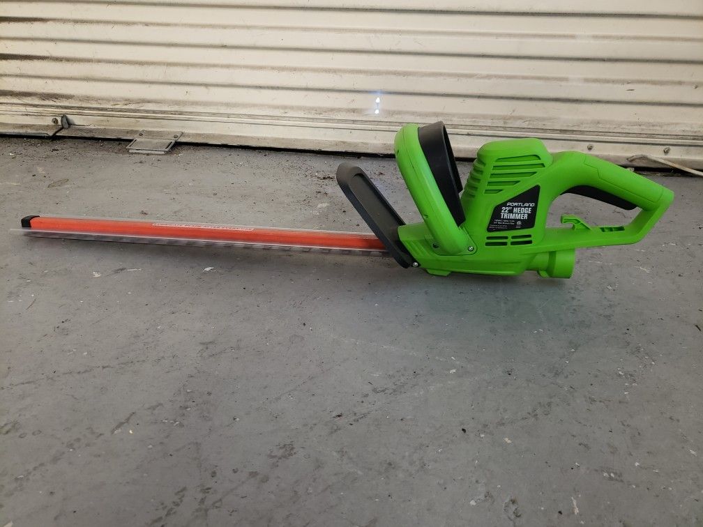 Portland 22" Hedge Trimmer
