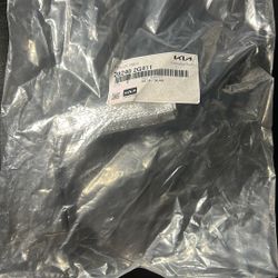 OEM Kia Hyundai Turbo Oil Feed Pipe 28240-2G411 Genuine New