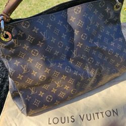 $1400.00 - Louis Vuitton Large Purse - Authentic/Made In Spain - Please Read Description 