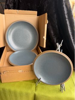plates