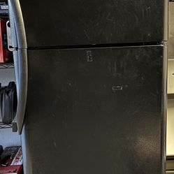 Black Frigidaire Top Bottom Fridge