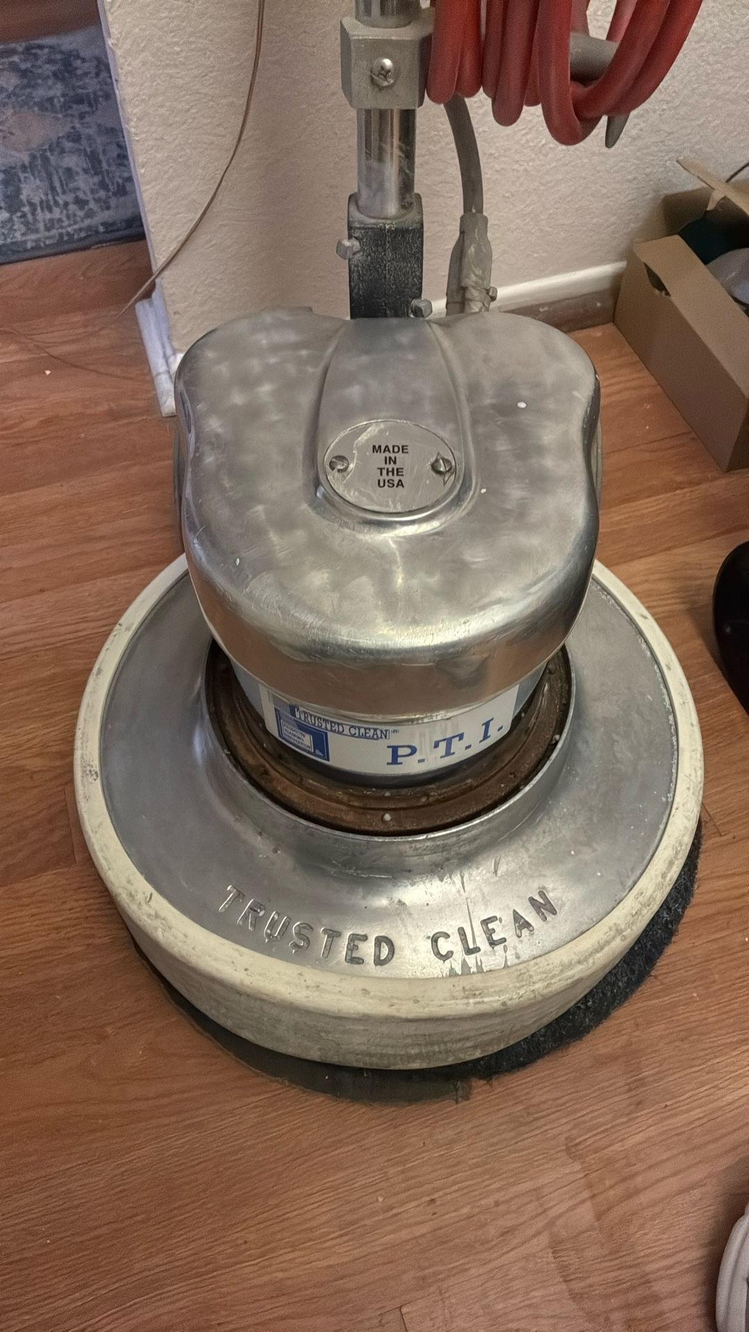 Trusted Clean HD Floor Buffer  17”