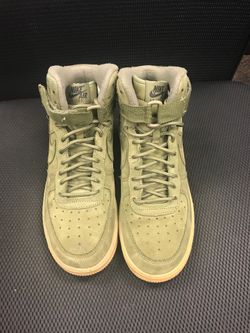 Air Force 1 High Olive Green size 6