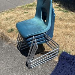 4 Chairs