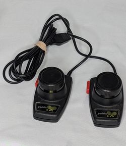 Official Atari 2600 Paddle Controllers