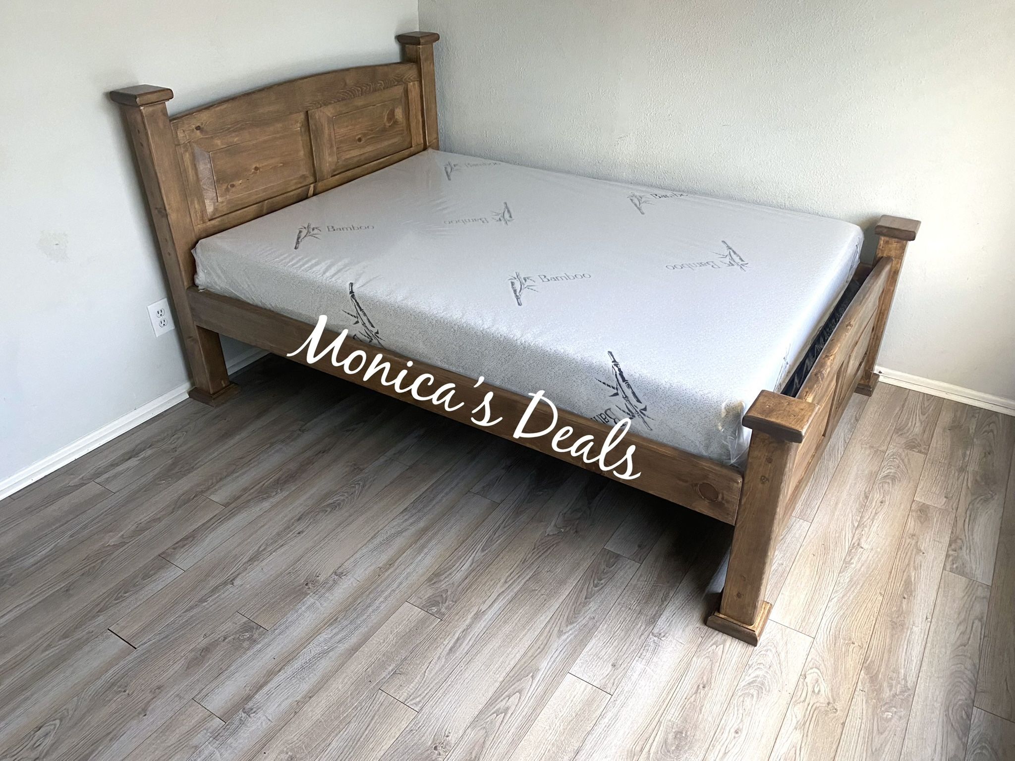 Full Size Bed w/ Memory Foam Mattress