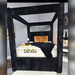 Mdern Stylish velvet upholstery King canopy bed frame