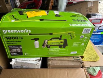 Greenworks 1800 PSI Compact Pressure Washer