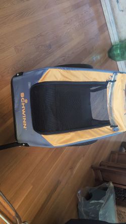 Schwinn dog carrier