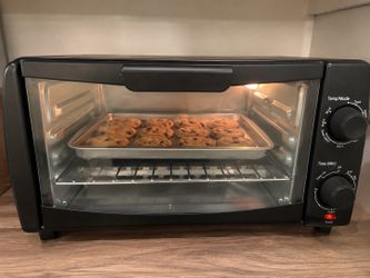Black Toaster Oven – Barely Used