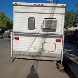 1995 Skyline Truck Camper 