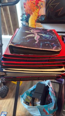 8 Pokémon binders