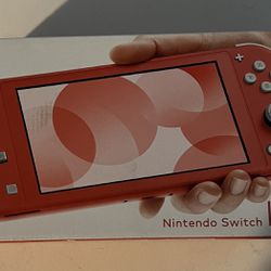 Nintendo Switch Lite Coral 