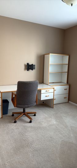 Large Desk