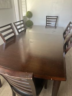 Dining Table Set