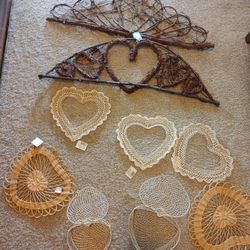 Crafting Baskets And Wreaths