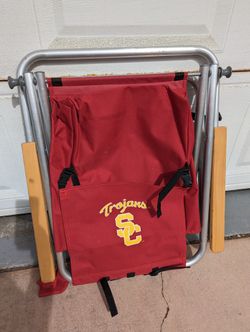USC Beach Chair Backpack Classic Wood And Metal