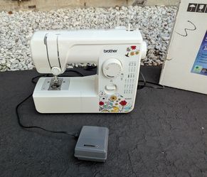 Brother sawing machine with the box