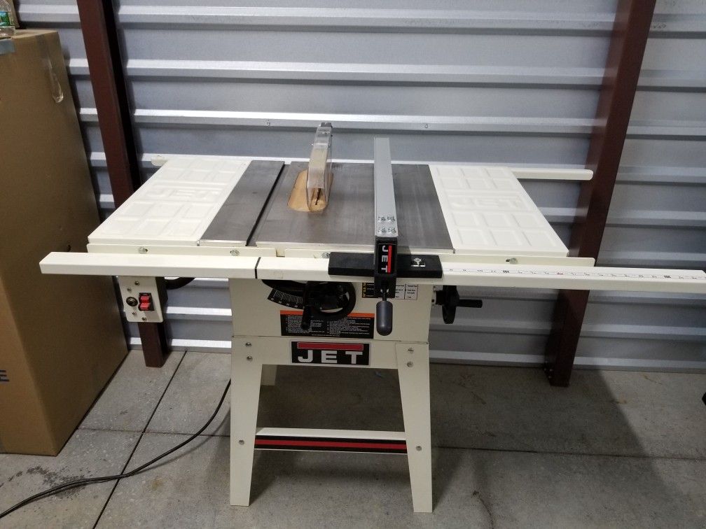 Jet 10 inch table saw model JTS-10DD