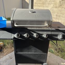 BBQ Nexgrill 