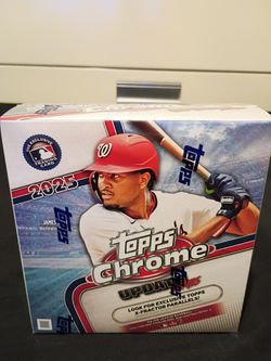 2025 Topps Chrome update baseball cards mega box