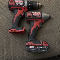 Milwaukee M18 Drill Set 