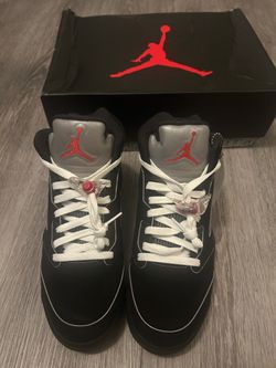 Jordan 5 Metallics