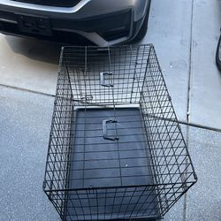 Petco Metal Dog crate - Large 