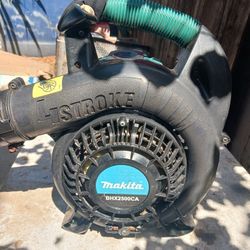 Makita  Blower  Four  Stroke 