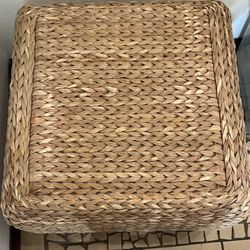 Row Square Abaca Ottoman