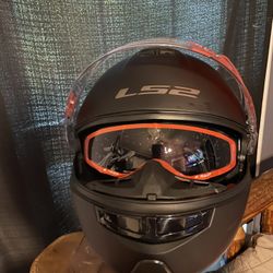 LS2 Helmets Modular Strobe Helmet (large)