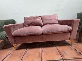 dusty-rose/pink velvet loveseat
