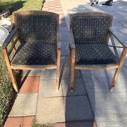 FREE Chairs 