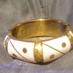 Vintage Brass/Bone Bracelet (Hinge/Pin Clasp)