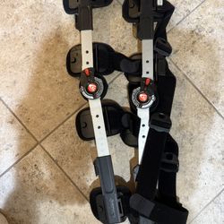Knee Brace 