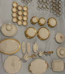 144pc MINT Lenox Westchester 24k Gold Fine China Estate Set – Service for 8-12 + Stemware & Rare Servers