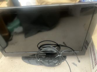 Samsung 32” HD TV