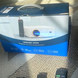 Vankyo Hd Wireless Mini Projector - White 