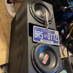 Speakers 