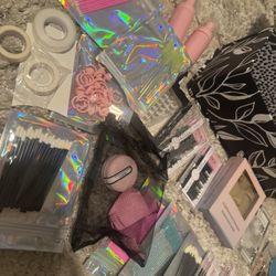 Eyelash Extension Kit w/ practice Mannequin Eyelids